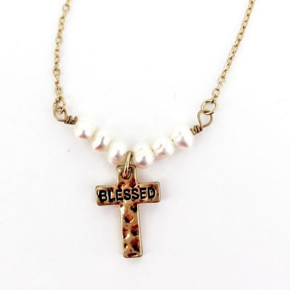 FRESHWATER PEARL AND GOLD NECKLACE 'BLESSED'